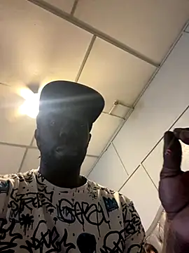 Snapshot of Bigdickbandit205 chatting on September 19, 2025, 5:57 pm Bigdickbandit205 online show from September 19, 2025, 5:57 pm