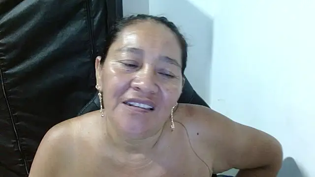 Snapshot of katia_mature chatting on December 3, 2025, 3:36 am katia mature online show from December 3, 2025, 3:36 am