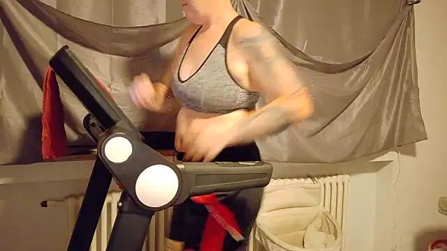 wetgerman 2 online show from November 3, 2025, 9:27 pm