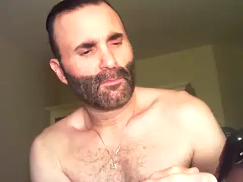 Snapshot of oneman555@xh chatting on February 19, 2025, 4:33 pm oneman555xh online show from February 19, 2025, 4:33 pm