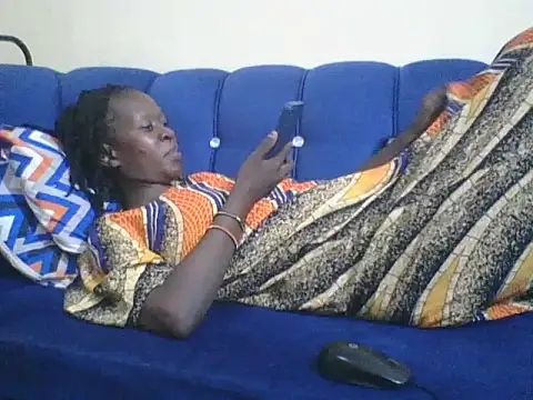 Snapshot of africanpussy22 chatting on March 13, 2025, 7:20 am africanpussy22 online show from March 13, 2025, 7:20 am
