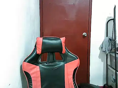 Snapshot of crizzybel chatting on January 25, 2025, 6:35 pm crizzybel online show from January 25, 2025, 6:35 pm