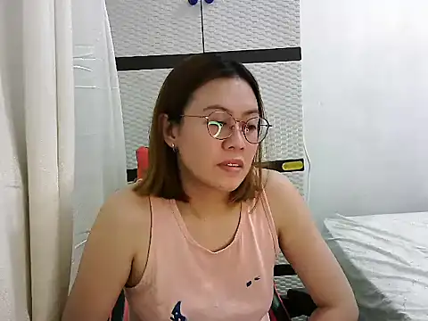 Snapshot of crizzybel chatting on March 18, 2025, 4:37 pm crizzybel online show from March 18, 2025, 4:37 pm