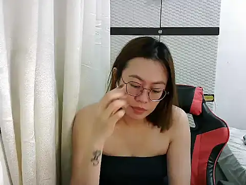 Snapshot of crizzybel chatting on March 22, 2025, 7:53 pm crizzybel online show from March 22, 2025, 7:53 pm