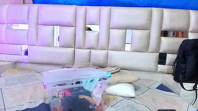 leon gaby online show from September 12, 2025, 7:14 pm