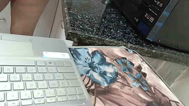 Zoya Varma004 online show from March 8, 2025, 4:56 am