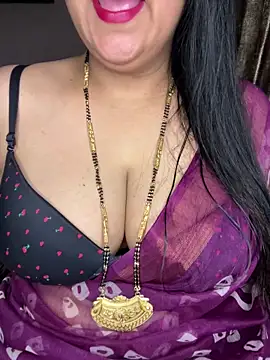 Zoya Varma004 online show from September 29, 2025, 6:40 am