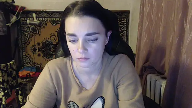 Snapshot of AlisaLaDiva chatting on December 3, 2024, 9:45 pm AlisaLaDiva online show from December 3, 2024, 9:45 pm