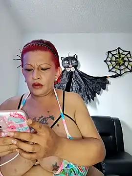 zafiro sex  online show from October 28, 2025, 8:11 pm