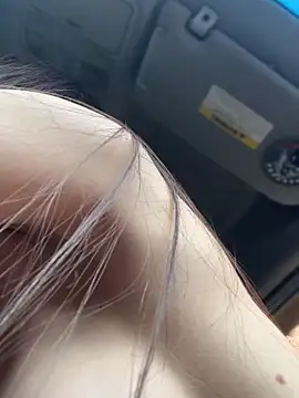 PrincessaHill  online show from November 13, 2025, 7:29 am