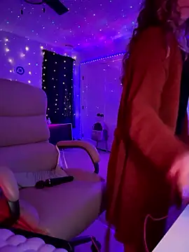 Snapshot of sage_love chatting on December 2, 2024, 4:42 am sage love online show from December 2, 2024, 4:42 am