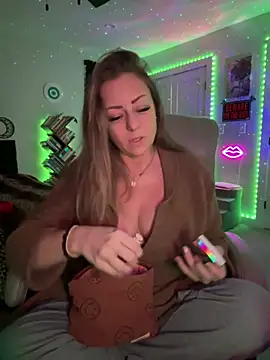 Snapshot of sage_love chatting on December 29, 2024, 1:56 am sage love online show from December 29, 2024, 1:56 am