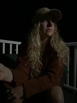 Snapshot of sage_love chatting on October 5, 2025, 5:17 am sage love online show from October 5, 2025, 5:17 am