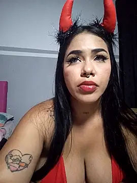 Snapshot of millersasha chatting on October 31, 2025, 11:50 pm millersasha online show from October 31, 2025, 11:50 pm