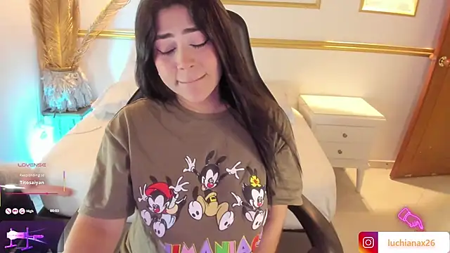 lucy26  online show from January 25, 2025, 5:18 am