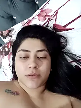 lucy26  online show from February 5, 2025, 4:06 am