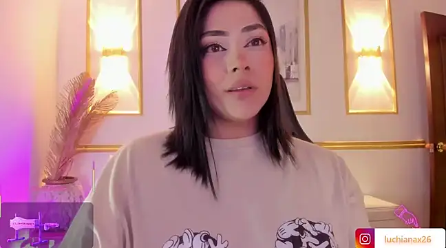 lucy26  online show from March 11, 2025, 5:27 am