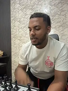 Snapshot of Sandro_xxx chatting on November 13, 2025, 12:31 am Sandro xxx online show from November 13, 2025, 12:31 am