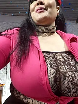 Snapshot of kittyhotass1 chatting on October 12, 2025, 10:36 am kittyhotass1 online show from October 12, 2025, 10:36 am