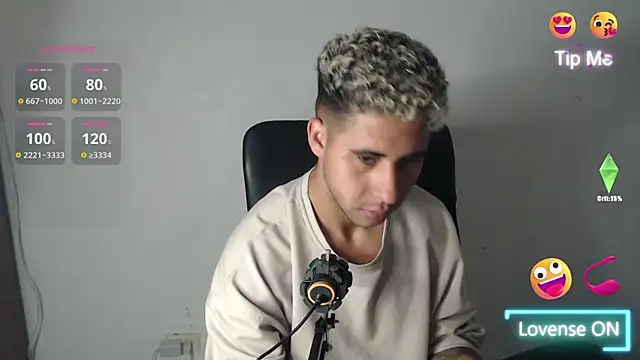 Daiki Jack online show from December 21, 2024, 1:21 pm