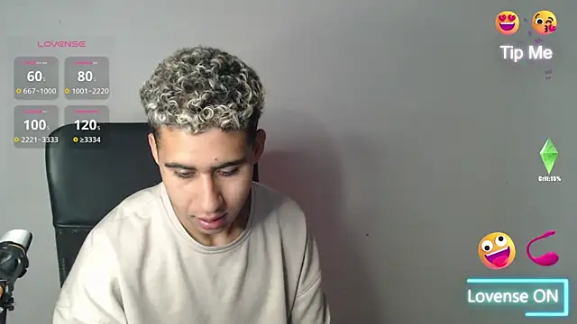 Daiki Jack online show from December 22, 2024, 3:11 pm