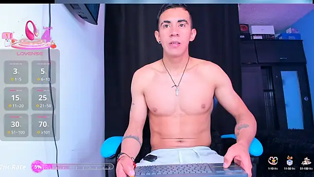 Snapshot of Andy_naughty1 chatting on September 9, 2025, 11:10 am Andy naughty1 online show from September 9, 2025, 11:10 am