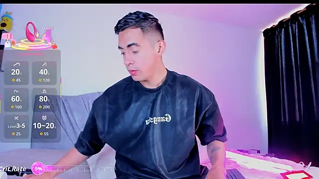 Snapshot of Andy_naughty1 chatting on September 26, 2025, 5:39 pm Andy naughty1 online show from September 26, 2025, 5:39 pm