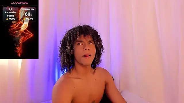 Snapshot of Lucas_eevans chatting on December 2, 2024, 3:58 pm Lucas eevans online show from December 2, 2024, 3:58 pm