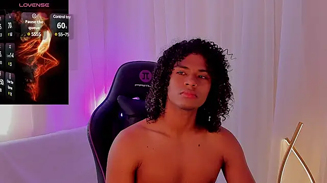 Snapshot of Lucas_eevans chatting on January 24, 2025, 4:39 pm Lucas eevans online show from January 24, 2025, 4:39 pm