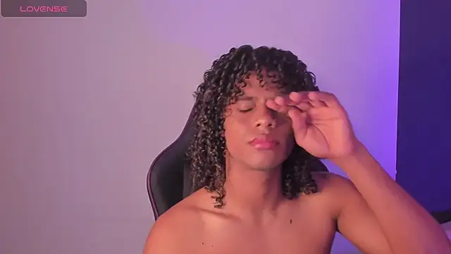 Snapshot of Lucas_eevans chatting on February 5, 2025, 7:31 pm Lucas eevans online show from February 5, 2025, 7:31 pm