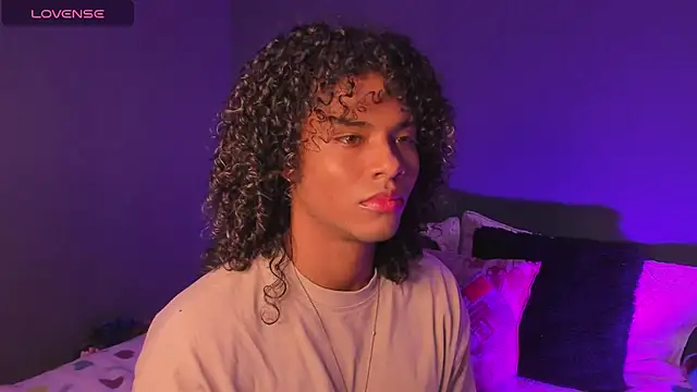 Snapshot of Lucas_eevans chatting on February 21, 2025, 6:15 pm Lucas eevans online show from February 21, 2025, 6:15 pm