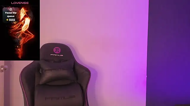 Snapshot of Lucas_eevans chatting on March 4, 2025, 2:32 pm Lucas eevans online show from March 4, 2025, 2:32 pm