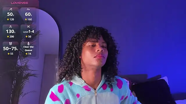 Snapshot of Lucas_eevans chatting on October 6, 2025, 12:35 pm Lucas eevans online show from October 6, 2025, 12:35 pm