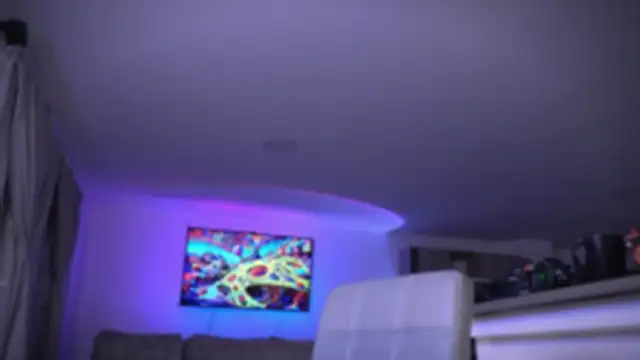 Snapshot of Frank_Farrell chatting on October 15, 2025, 4:23 am Frank Farrell online show from October 15, 2025, 4:23 am