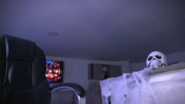 Snapshot of Frank_Farrell chatting on October 22, 2025, 10:20 pm Frank Farrell online show from October 22, 2025, 10:20 pm