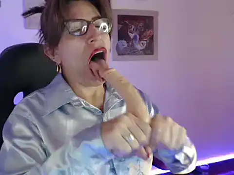 Chayla Ruiz online show from January 18, 2025, 4:21 pm