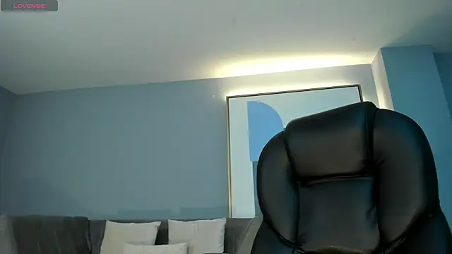 JadeEvansX online show from February 18, 2025, 5:42 pm