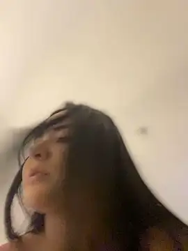 jailyncam  online show from February 3, 2025, 9:50 pm