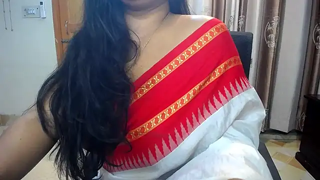 lady maeda  online show from December 4, 2024, 10:08 pm