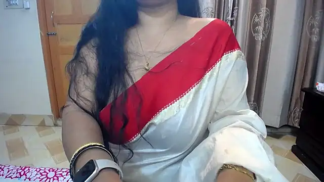 lady maeda  online show from March 15, 2025, 10:00 pm