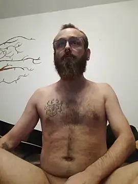 Snapshot of Dust420 chatting on December 14, 2025, 10:58 pm Dust420 online show from December 14, 2025, 10:58 pm