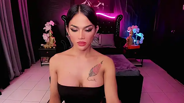 MsHannaSaint online show from January 14, 2025, 3:43 am