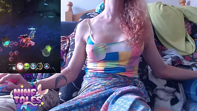 Snapshot of FutaChi chatting on October 23, 2025, 7:56 pm FutaChi online show from October 23, 2025, 7:56 pm