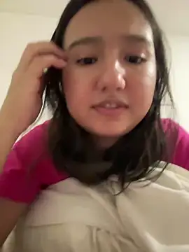 Pinkie Princes online show from December 24, 2024, 6:50 pm