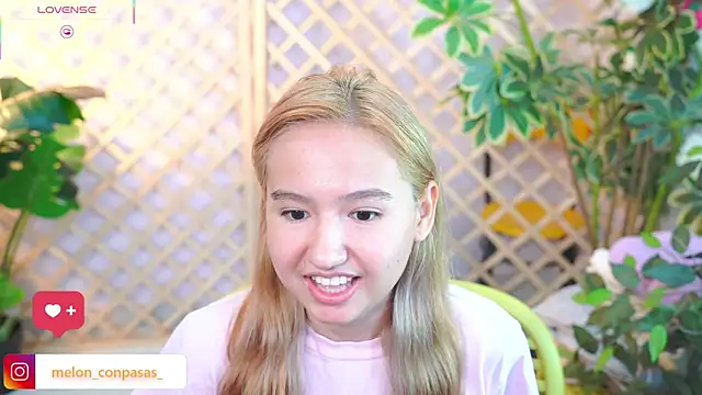 Pinkie Princes online show from October 26, 2025, 5:35 am