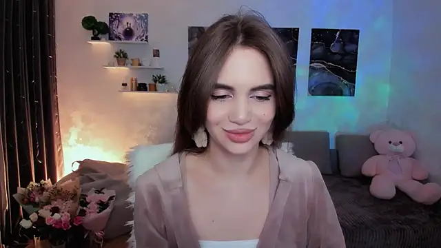 aPieceOfJoy online show from December 16, 2025, 9:42 pm