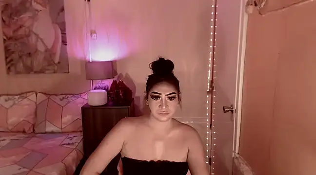 Snapshot of Biancafoxie chatting on January 14, 2025, 9:24 am Biancafoxie online show from January 14, 2025, 9:24 am