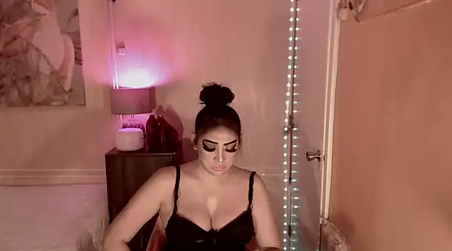 Snapshot of Biancafoxie chatting on February 9, 2025, 9:26 am Biancafoxie online show from February 9, 2025, 9:26 am
