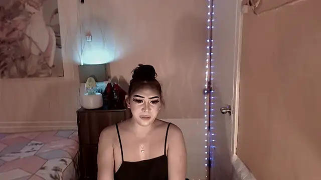 Snapshot of Biancafoxie chatting on September 12, 2025, 10:26 am Biancafoxie online show from September 12, 2025, 10:26 am