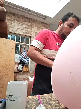 Snapshot of Ben_joseph1976 chatting on January 28, 2025, 3:35 pm Ben joseph1976 online show from January 28, 2025, 3:35 pm